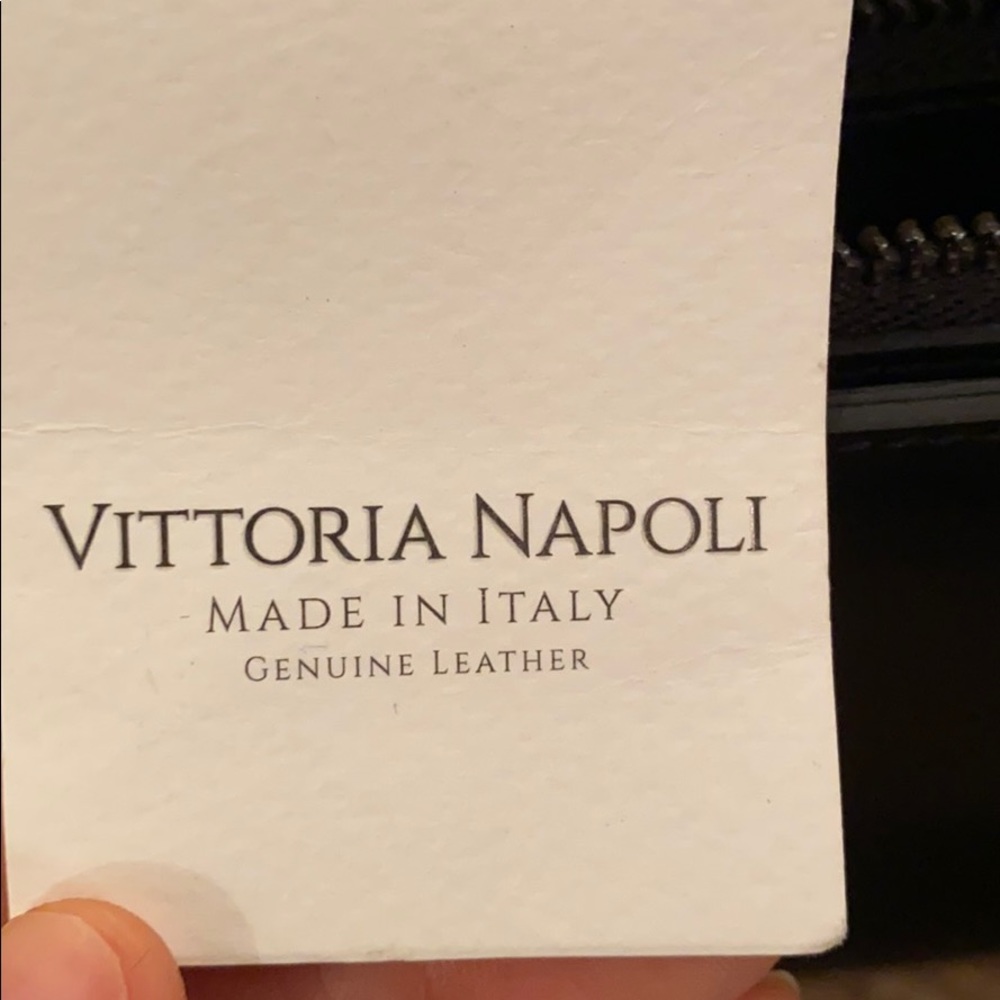 NWT Vittoria Napoli Black Leather Satchel can hold laptop - Picture 6 of 13